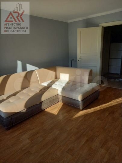 2-к. квартира, 55 м², 3/5 эт.