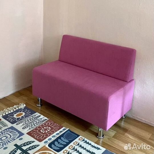 Кожзам диван офисный