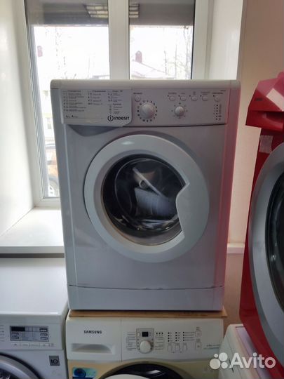 Стиральная машинка бу indesit