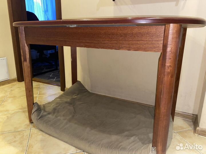 Стол обеденный раздвижной из массива дерева