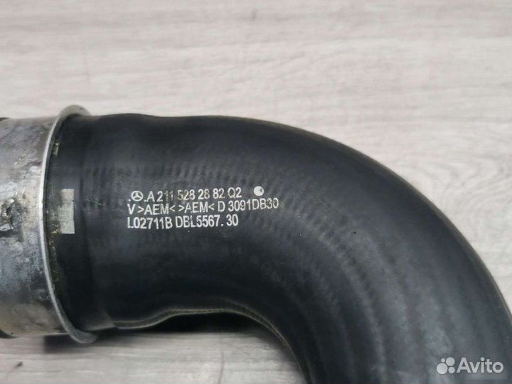 Патрубок интеркулера Mercedes E W211