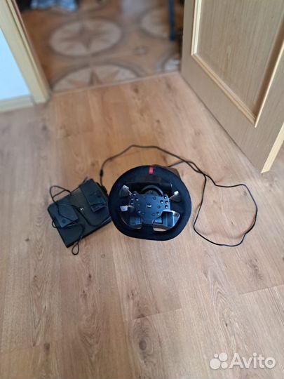 Игровой руль с педалями для ps4