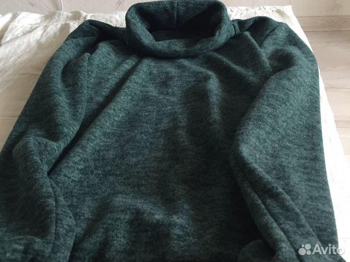 Женская одежда: костюм новый,брючки,джинсы,сумка