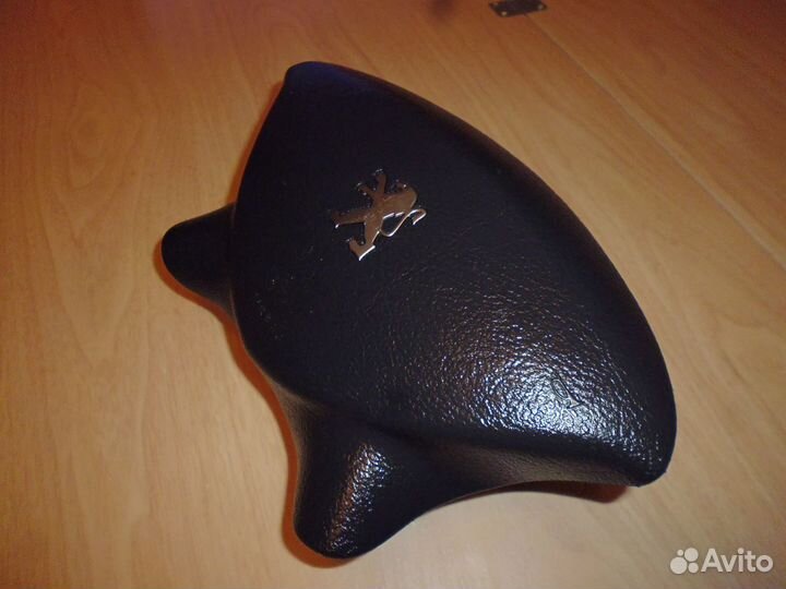 Подушка безопасности в руль Peugeot 807