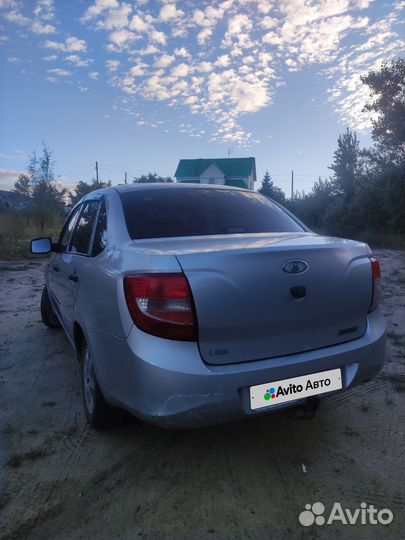 LADA Granta 1.6 МТ, 2012, битый, 270 000 км