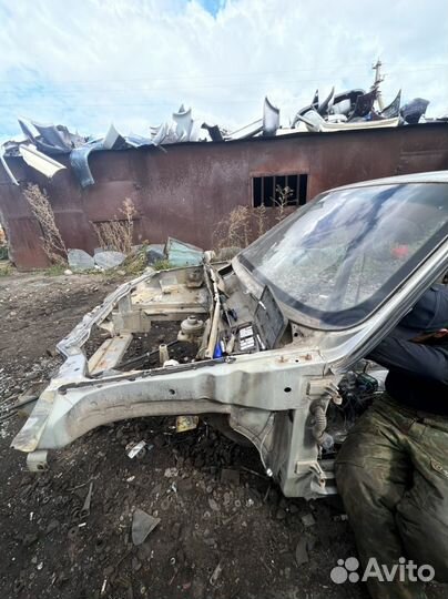 Передняя часть Телевизор Нива Шевроле