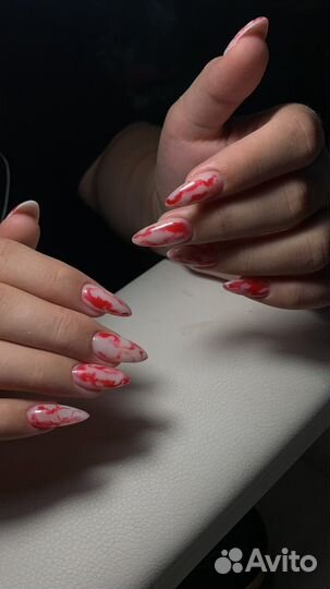 Маникюр на дому