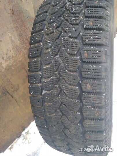 Yokohama IceGuard Stud IG65 195/65 R15 91Q