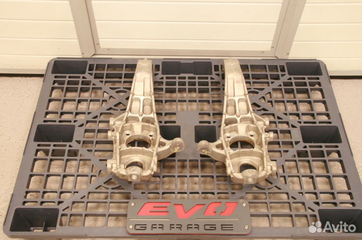 Кулаки Nissan GTR35