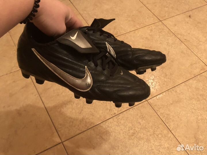 Бутсы Nike