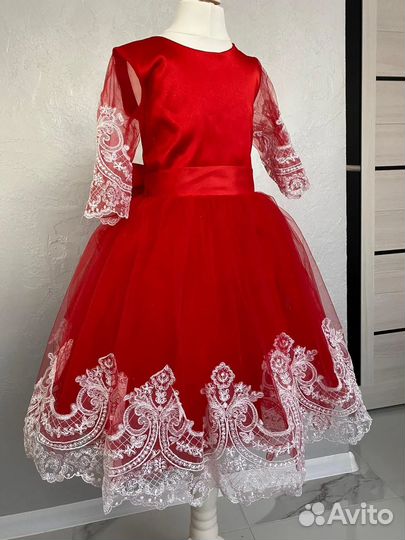 Нарядное платье для девочки