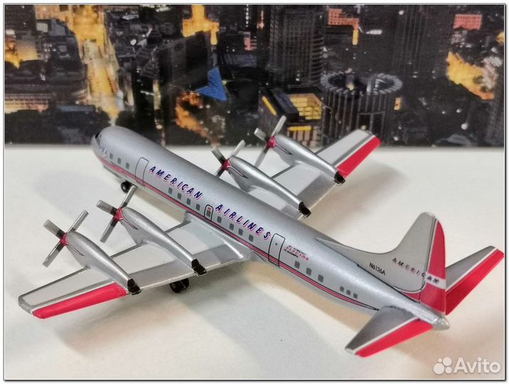 Самолёт Lockheed L-188 American 1/400 Dragon Wings