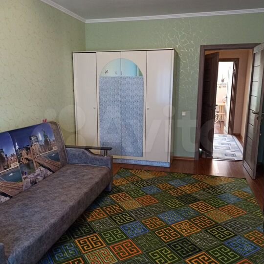 2-к. квартира, 61 м², 3/5 эт.