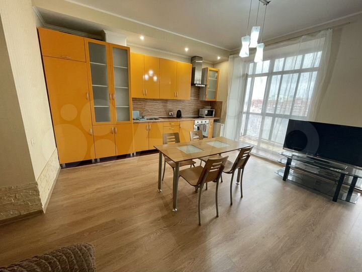 2-к. квартира, 55 м², 9/9 эт.