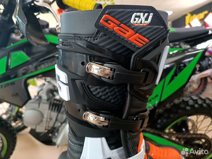 Мотоботы подростковые gaerne GXJ черно-оранжевый