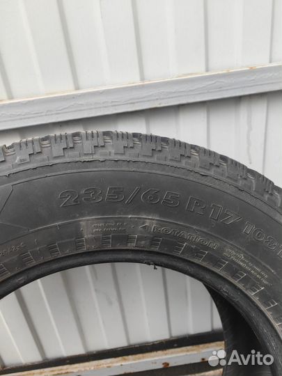 Nokian Tyres Hakkapeliitta 5 235/65