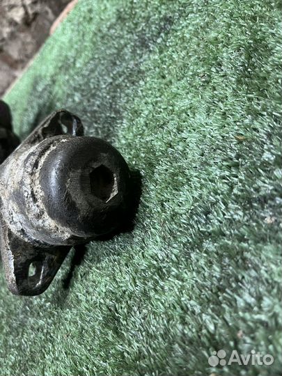 Рулевая рейка Audi 80 B3 c гур