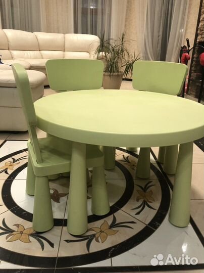 Стол детский mammut Икеа с 3 стульями