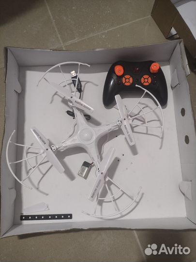 Квадрокоптер Mobicaro Oriolus