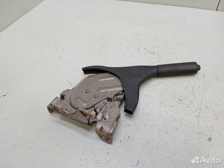 Рычаг стояночного тормоза Mazda Tribute 2.0 2001