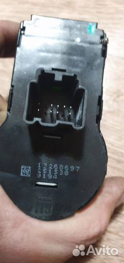 Переключатель света фар Opel Astra J 2010-2017