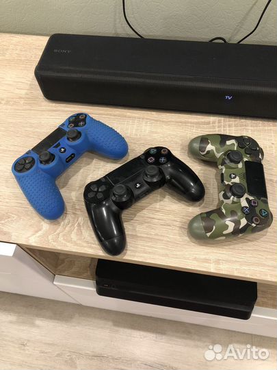 Sony PS4 slim