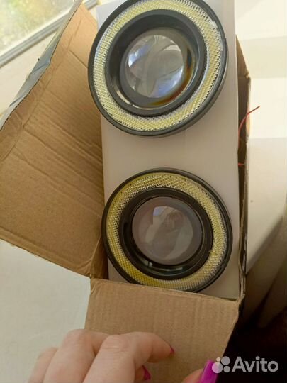 Продам противотуманки