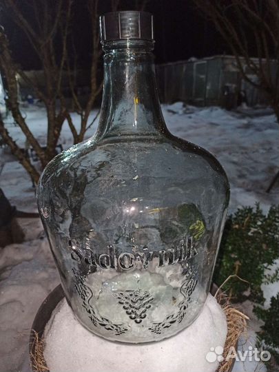 Бутыли стеклянные