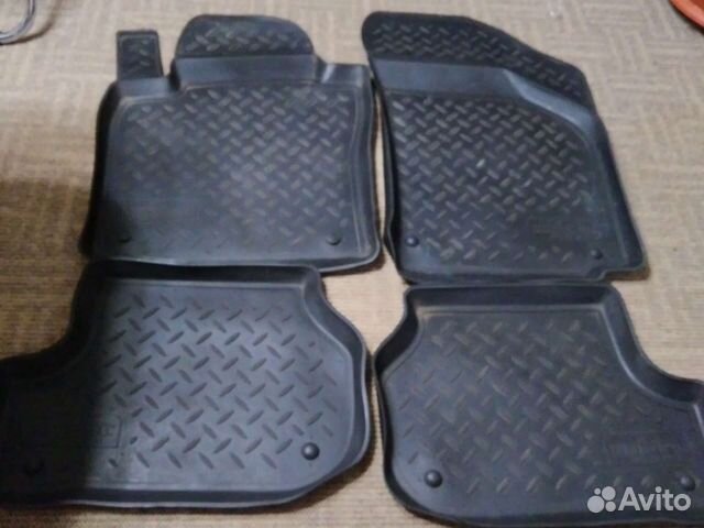 Автомобильные коврики резиновые