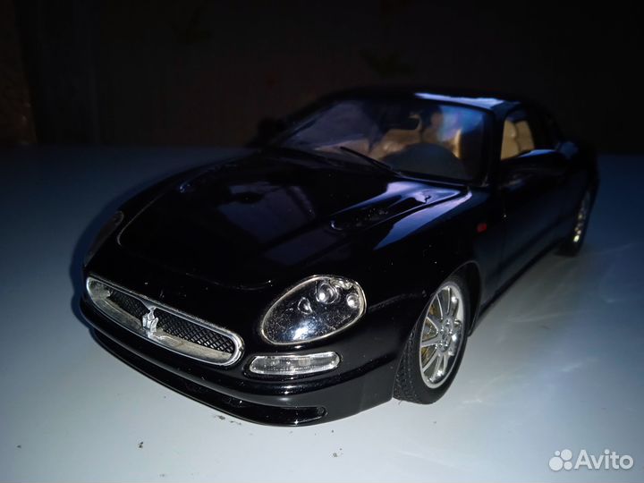 Maserati 3200 GT Coupe (Bburago)