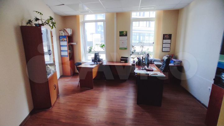 Офис, 330.6 м²