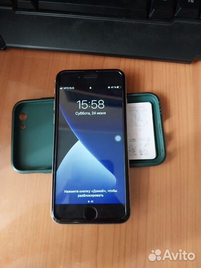 Телефон iPhone 6s 64G