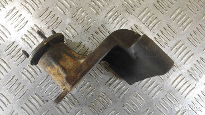 Кронштейн другой Kia Sportage 1993 2006