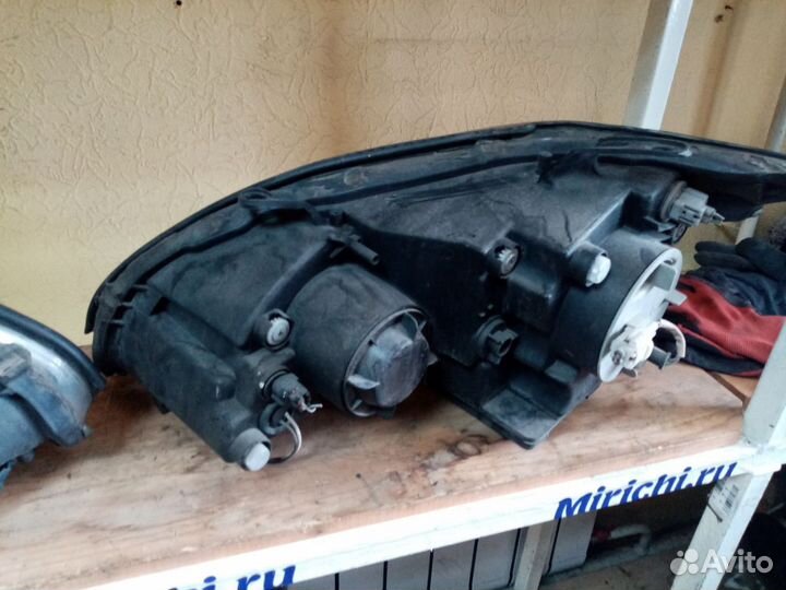 Фара Lexus Rx330 MCU30W