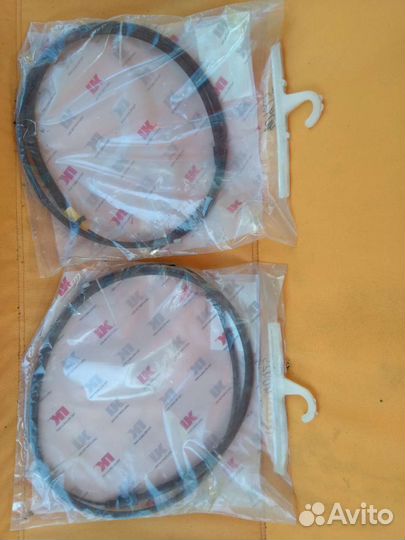 Трос ручного тормоза