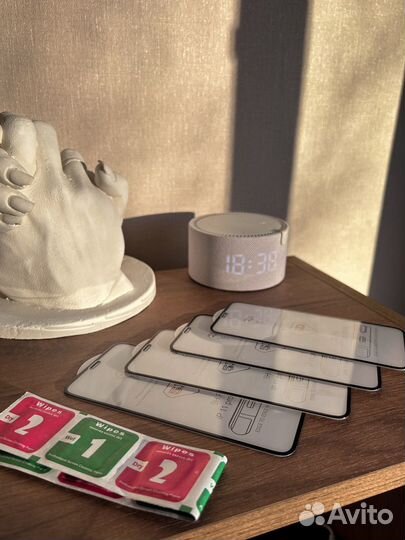 Защитное стекло iPhone