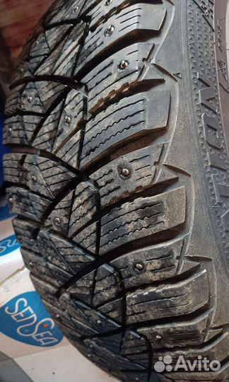 Goodyear Ultragrip 600 205/55 R16 94T