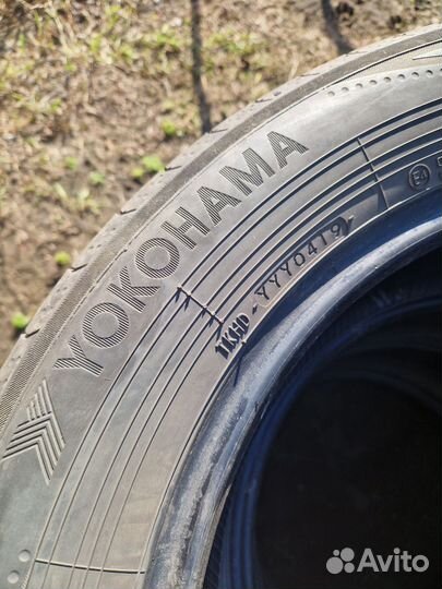 Yokohama BluEarth RV-02 225/60 R18