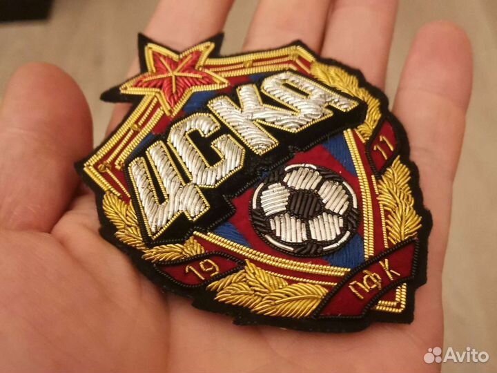 Цска нагрудная эмлема