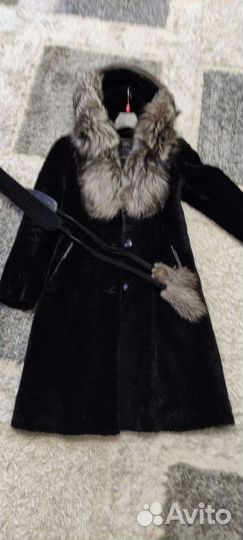 Шуба мутоновая с капюшоном
