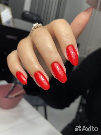 Маникюр, наращивание ногтей