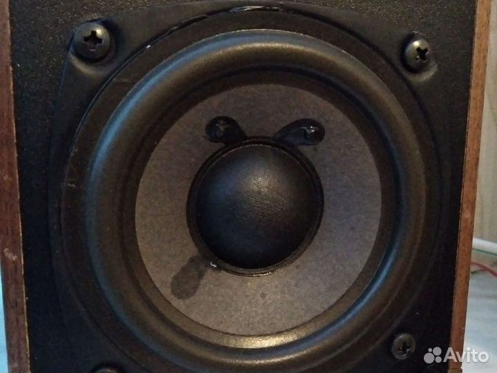 Пара колонок marantz