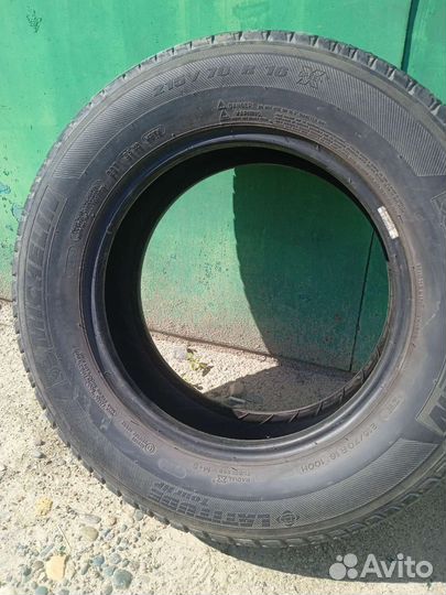 Michelin Latitude Tour 215/70 R16 102H