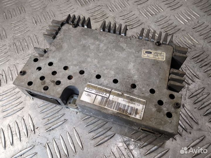 Усилитель звука Galaxy Sharan 1995-2000