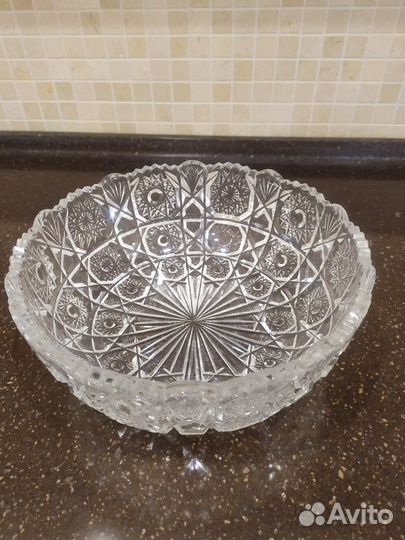 Ваза хрустальная