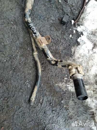 Заливная горловина Форд Мондео 2