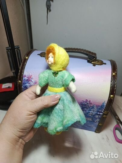 Шарнирная кукла из шерсти. Валяние