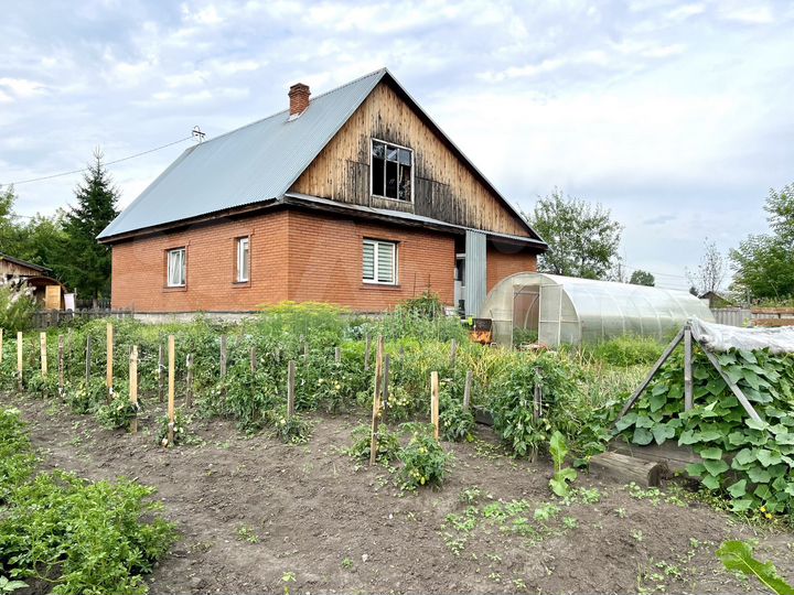 Дом 138 м² на участке 18 сот.