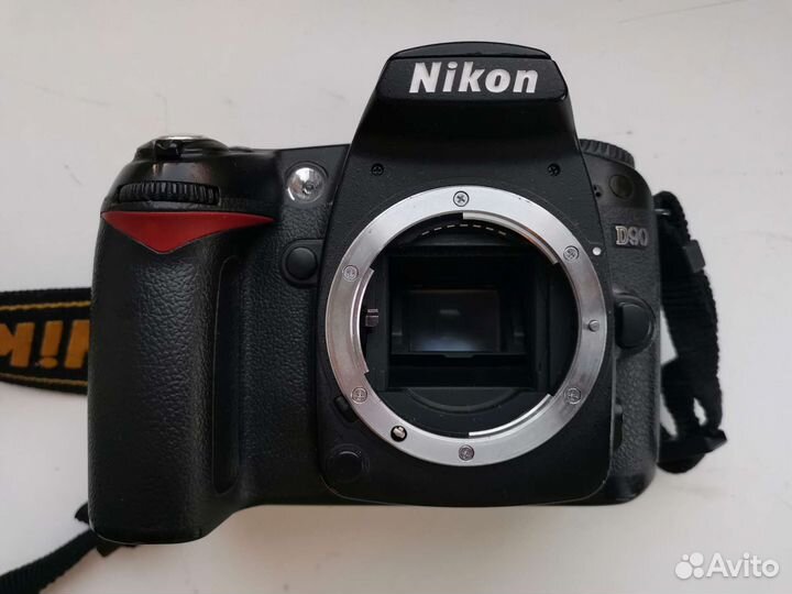 Фотоаппарат зеркальный Nikon D90 Body 12.9 мпикс