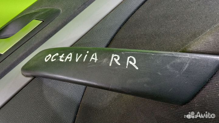 Обшивка двери задней правой для Skoda Octavia А5